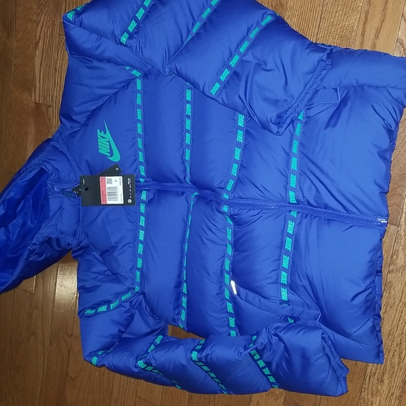 Kids Nike Down Coat - Picture 3 of 5